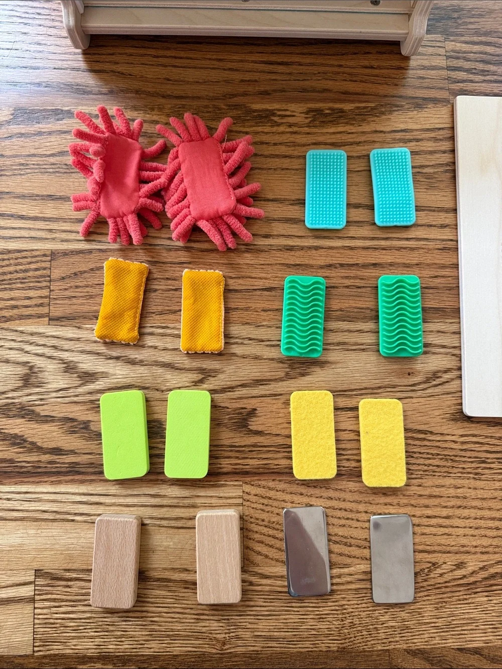 Lovevery- The Analyst Play Kit, Montessori Sensory Box